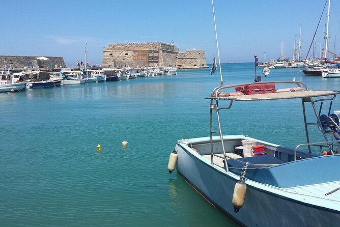 10 Day Private Tour in Santorini, Crete, Mykonos, Delos - Day 7: Santorini to Crete at the end of the day