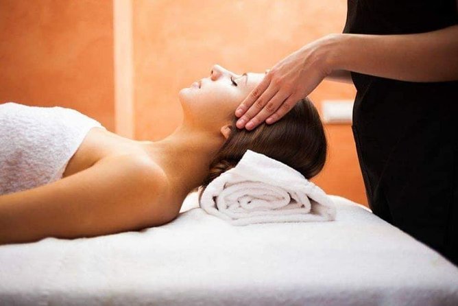 120 minutes Full Body Relaxing Massage + Head Massage + Feet Massage For Couples - The 60-minute full-body massage