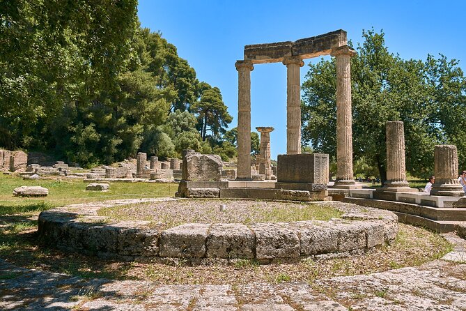 2-Day Private Tour: Ancient Olympia, Arcadia Mountain Villages and Monasteries - The sculptures inside Olympia’s museum