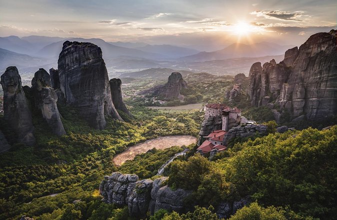 2 Day Private Tour of Meteora & Thermopylae From Athens - Sunset, village time, and a Greek taverna