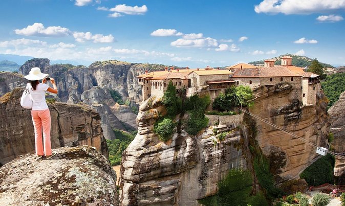 2 Day Private Tour of Meteora & Thermopylae From Athens - What $677.92 per person really buys