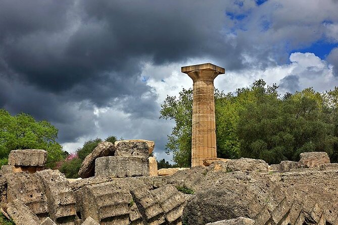 2 Day Private Tour to Amazing Delphi & Meteora - Key points at a glance