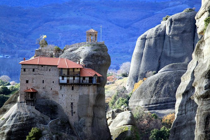 2-Day Private Tour to Delphi & Meteora with Great Lunch included - Why this two-day route works