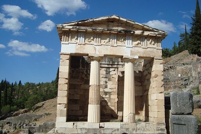 2 Days Peloponnese Tour : Ancient Olympia - Corinth, Mycenae Nafplio Epidaurus - A private driver changes the pace