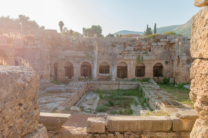2 or 3-Day Private Tour: Ancient Olympia, Corinth, Mycenae, Epidaurus, Nafplion - Day three: Delphi, Arachova and the return to Athens