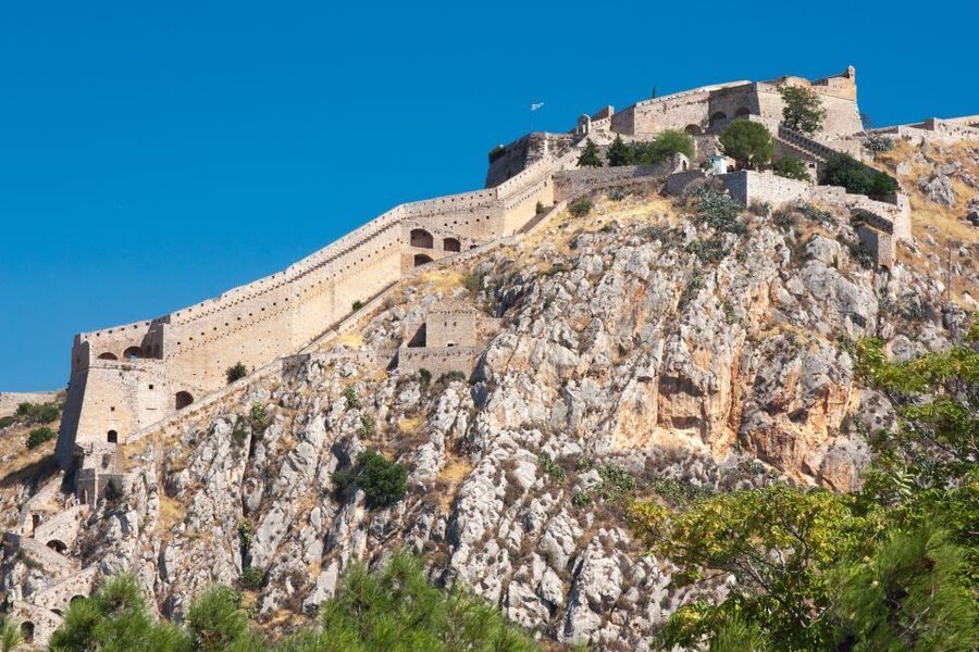 3-Day Ancient Greek Archaeological Sites Tour from Athens - The guides can make or break the experience