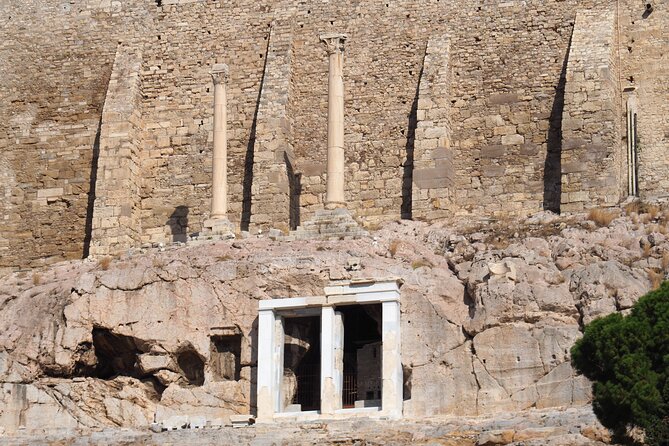 3-Hour Athens Sightseeing & Acropolis Including Entry Ticket - What the bus, headsets, and group size mean