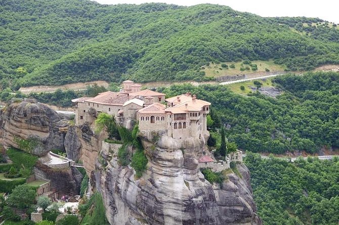 4-Day Classical Greece Tour: Epidaurus, Mycenae, Olympia, Delphi, Meteora - Day 4: Meteora and Thermopylae