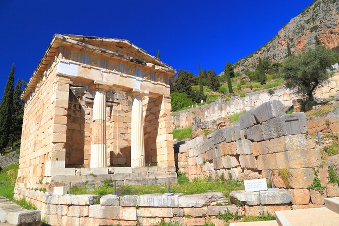 4-Day Greece Highlights Tour: Epidaurus, Mycenae, Olympia, Delphi and Meteora - How hard is the tour?