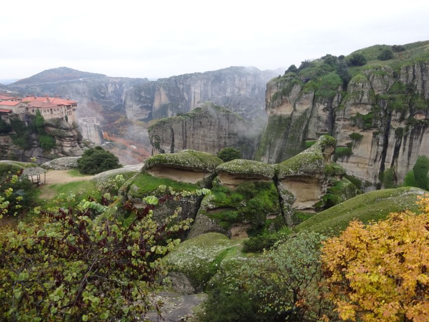 4-Day Tour of Mycenae, Epidaurus, Olympia, Delphi & Meteora - Hotels, meals, and the coach