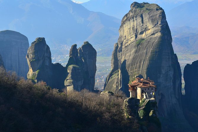 6 Day Religious & Classical Tour of Thermopylae, Meteora, Delphi, Olympia, Mycenae, Nafplio, Epidaurus, ancient Corinth From Athens - Day 3: Delphi, the center of the ancient Greek world
