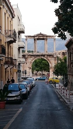 Acropolis monuments, Parthenon and Plaka, Monastiraki walking tour - How Good Are the Guides?