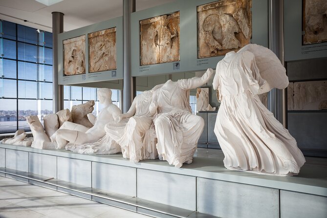 "All day tour of Athens-8h:Exploring its most popular landmarks" - Plaka, Monastiraki, and the old city streets