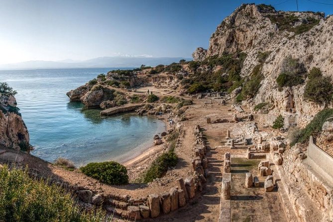 Ancient Corinth Full Day Private Tour Including Lunch - The included meal and the final Athinais stop