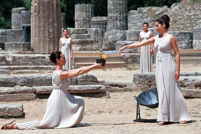 Ancient Olympia/ Ancient Corinth private tour from Athens/ Nafplio (up 12 hours) - What the private vehicle is really like
