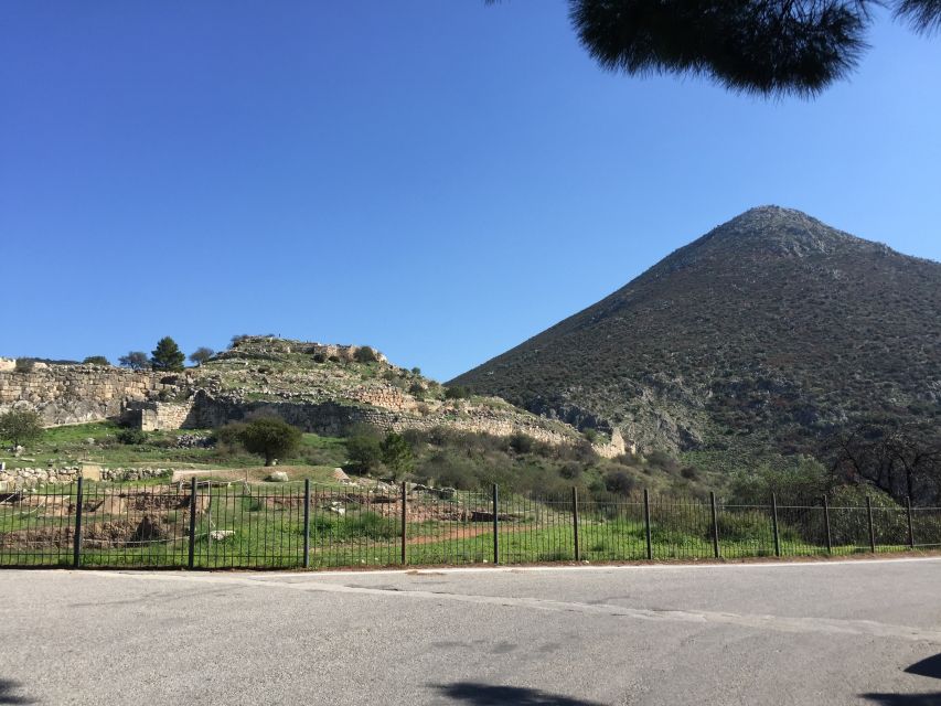 Argolis: Full-Day Private Peloponnese Tour from Athens - A note about Arachova and Karakolithos