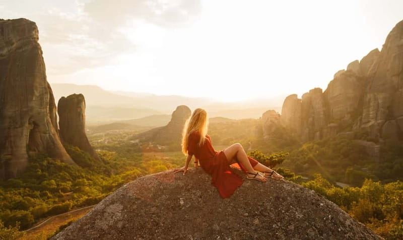 Athens: 2-Day Meteora Tour with Local Guides and Hotel Stay - Choosing the second morning