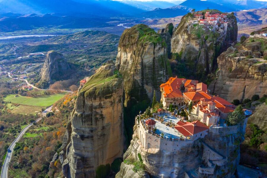 Athens: 2 Days in Meteora with 2 Guided Tours and Hotel Stay - Day two on foot: the more memorable option for active visitors