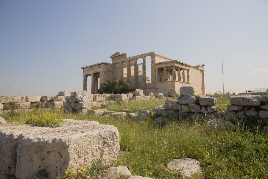 Athens: Acropolis Beat the Crowds Afternoon Guided Tour - Temple of Athena Nike and the meaning of victory
