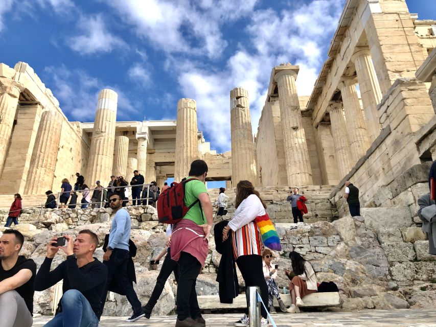 Athens: Acropolis Guided Tour in Spanish-Option Tickets - Entering through the Propylaea