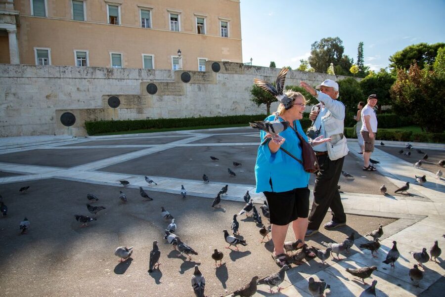 Athens, Acropolis & Museum Tour without Tickets - Climbing the Acropolis and reading the monuments