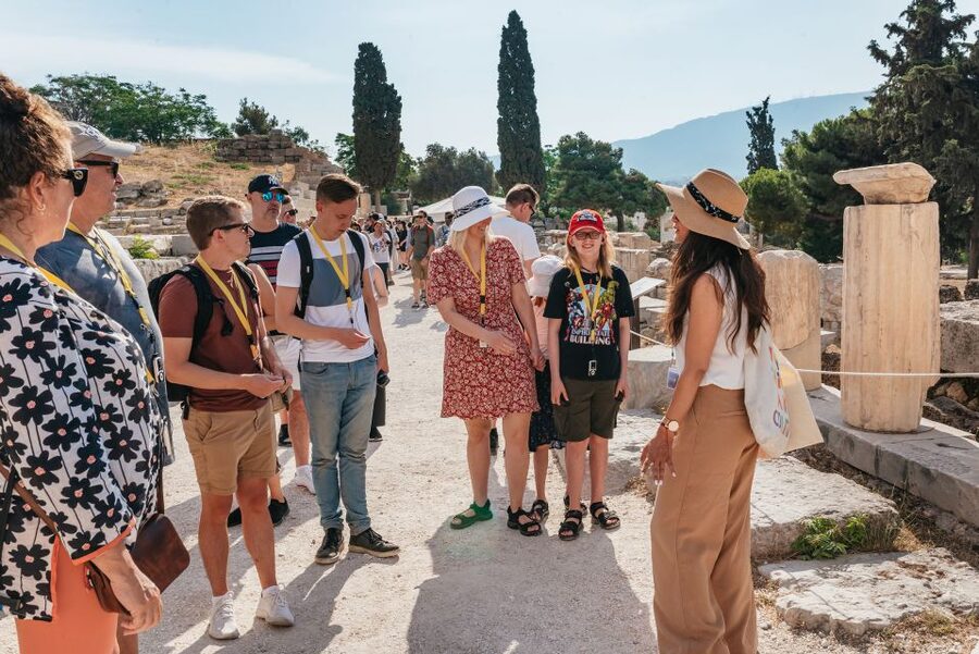 Athens: Acropolis, Parthenon & Acropolis Museum Guided Tour - What the guides add