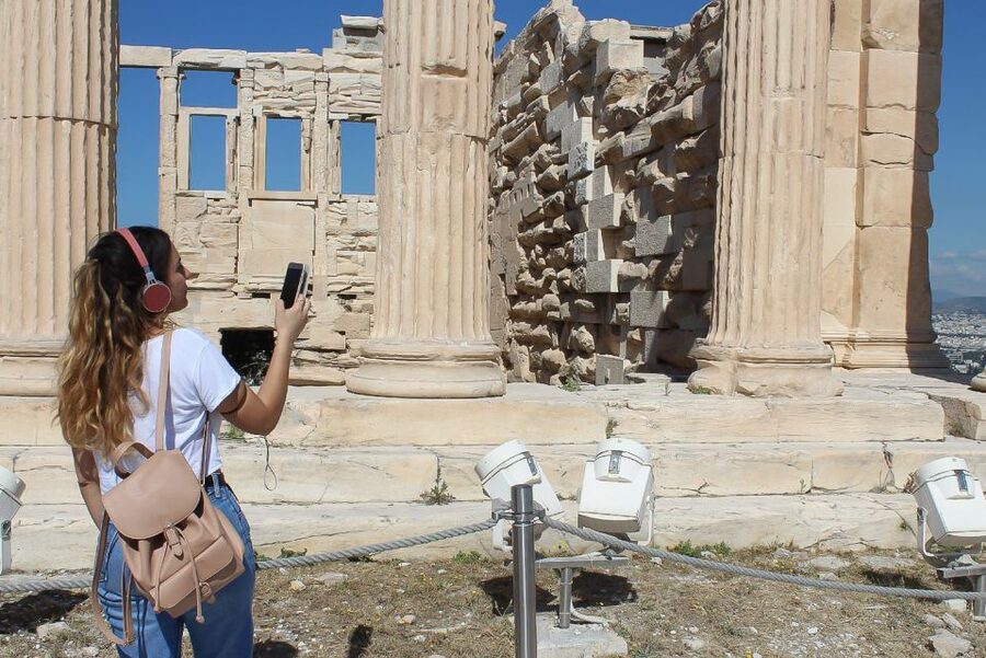 Athens: Acropolis Ticket with Multilingual Audio Guide - Timing, crowds, and comfort