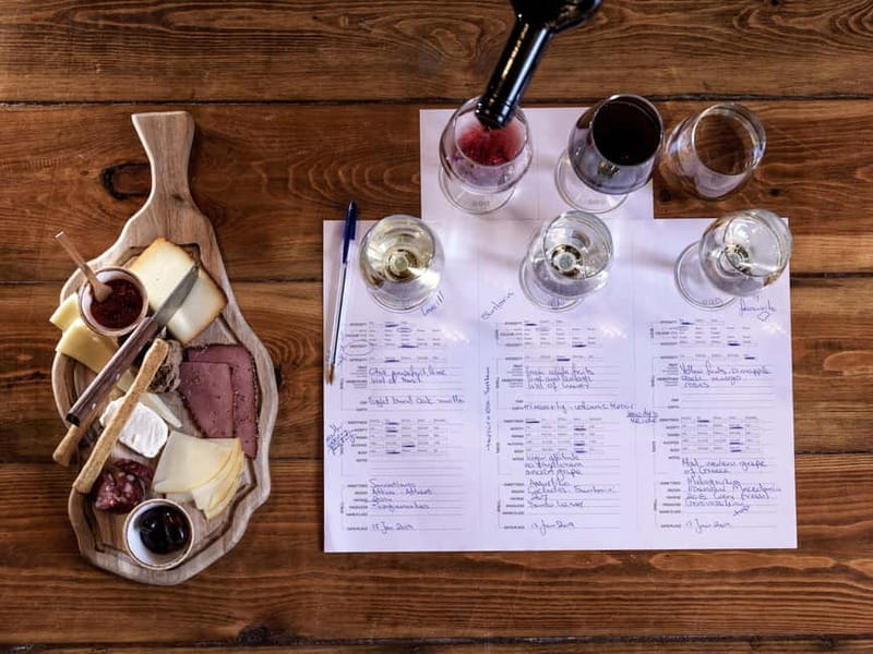 Athens: Acropolis Wine Tasting with Cheese and Olives - Starting at Tournavitou 9 near Thissio Metro