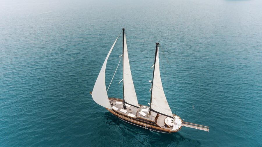 Athens: Agistri, Metopi & Aegina Cruise with Meals & Drinks - Leaving Athens for Marina Zeas