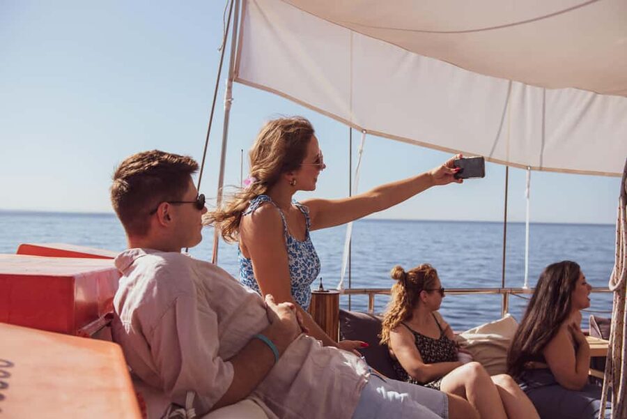 Athens: Agistri, Moni, and Aegina Cruise with Lunch & Drinks - What the $145 price includes