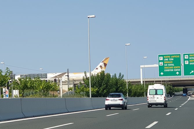 Athens Airport Private Transfer by Mercedes-Benz E Class Wagon to City Center - What the ride into central Athens feels like