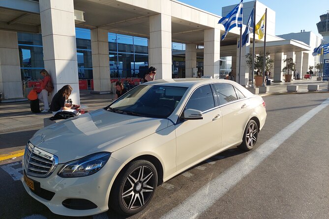 Athens Airport to Athens Hotels Private Transfer with Meet&Greet - Why the Private Format Matters