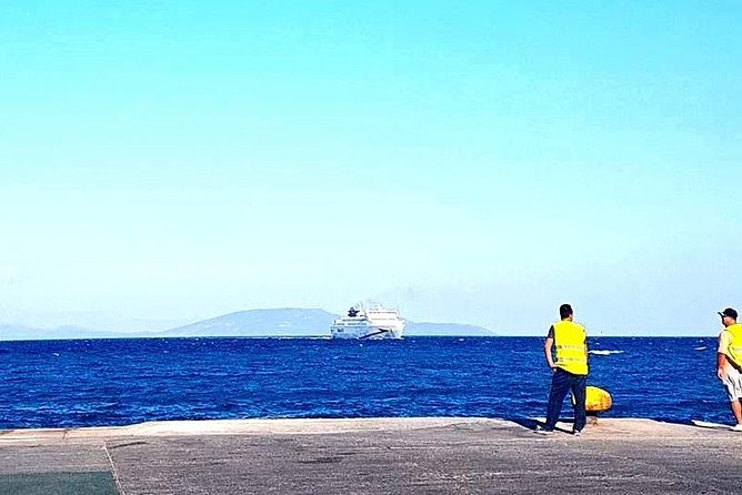Athens Airport to Piraeus Cruise Terminal- Transfer By Mercedes E Class Wagon - From Athens Airport arrivals to the port