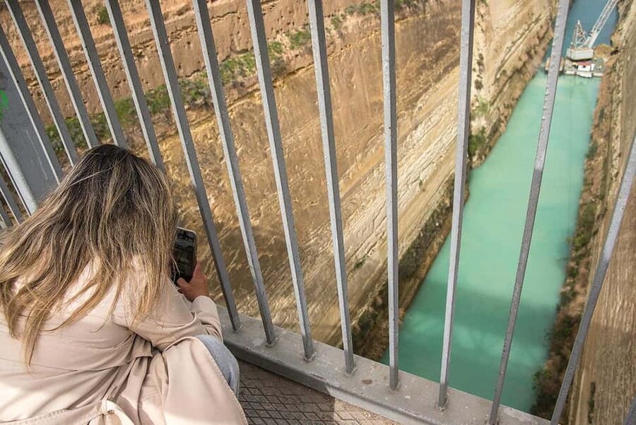 Athens: Ancient Corinth & Nafplion Guided Premium Tour - Getting started from central Athens