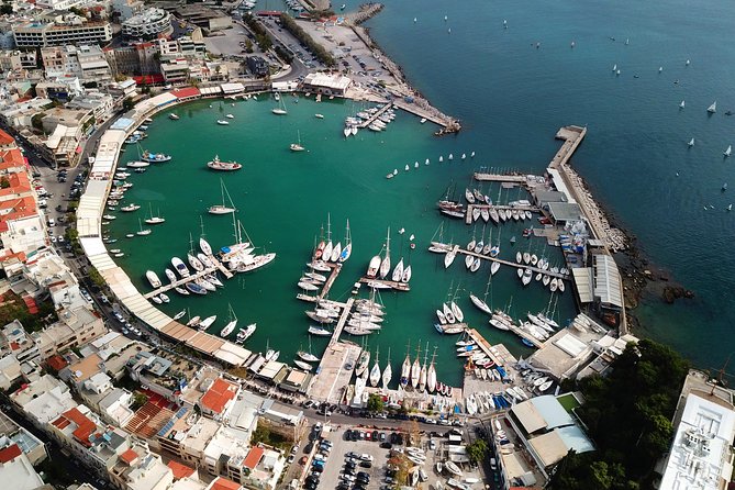 Athens and Piraeus private tour for groups - Choosing between Plaka, Monastiraki, and central Athens