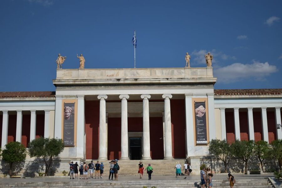 Athens: Archaeological & Acropolis Museum Entry & Audio Tour - How the Smartphone Audio Tours Work