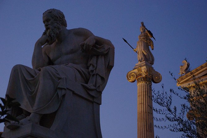 Athens by Night private tour /4 hours ( music & Folklore dance) - Why this Athens night tour works