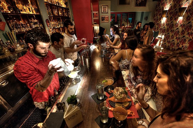 Athens by Night: Small Group Sightseeing with Drinks and Food Tasting - Psyrri: meze, rembetika, and street life