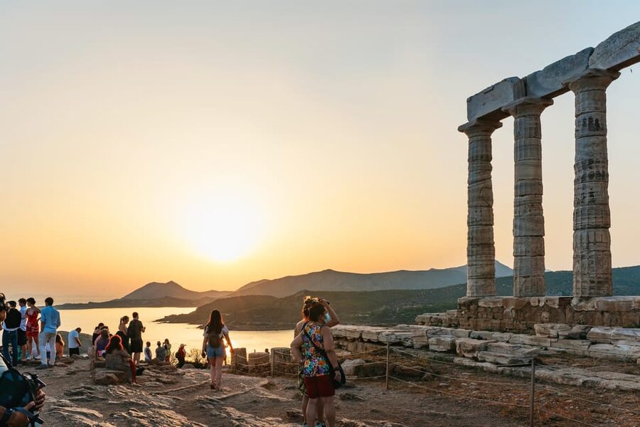 Athens: Cape Sounion & Poseidon Temple Sunset Half-Day Trip - A useful stop before the temple