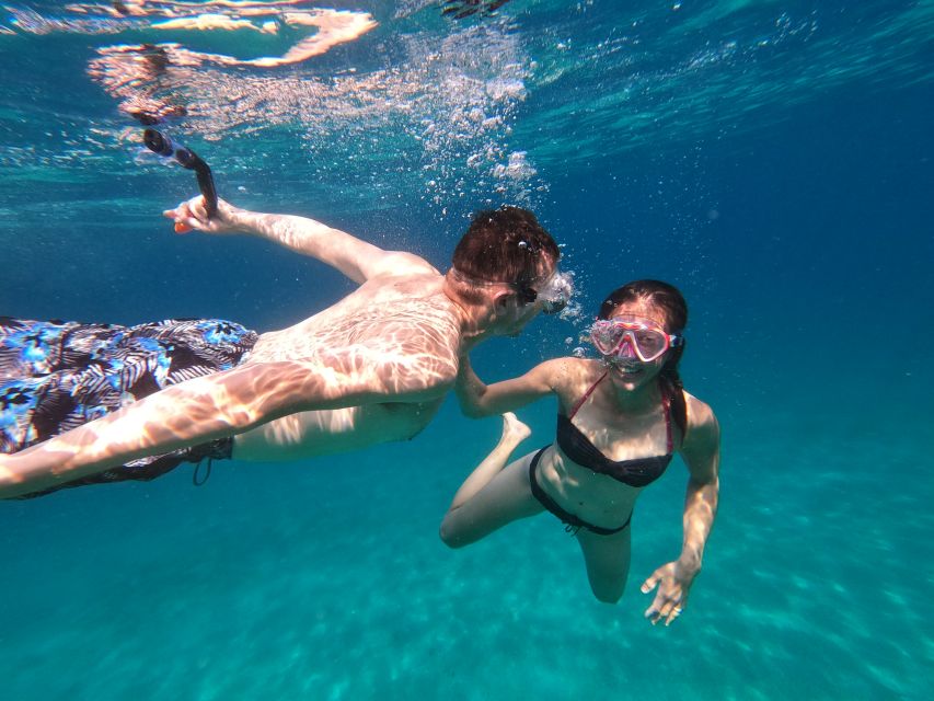 Athens: Catamaran Cruise with Fresh Lunch and Wine - Small practical details that make the day better