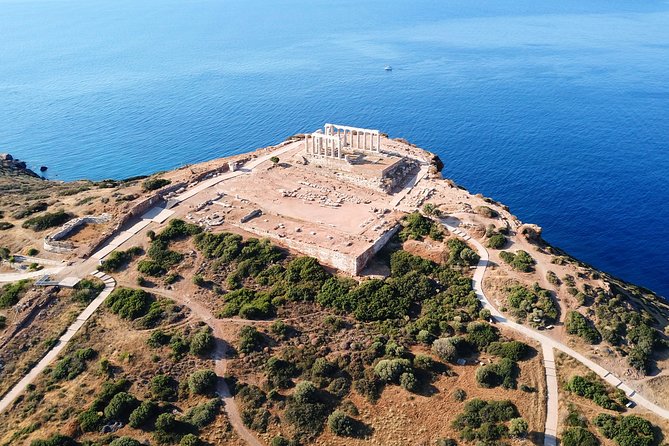 Athens Combo: Hop-on Hop-off Bus & Cape Sounion Sunset Tour - Arriving at the Temple of Poseidon