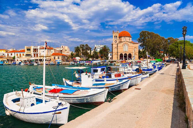 Athens Combo Ticket: Full-Day Cruise and Hop on Hop off Bus - Athens by bus: the four lines cover a lot of ground