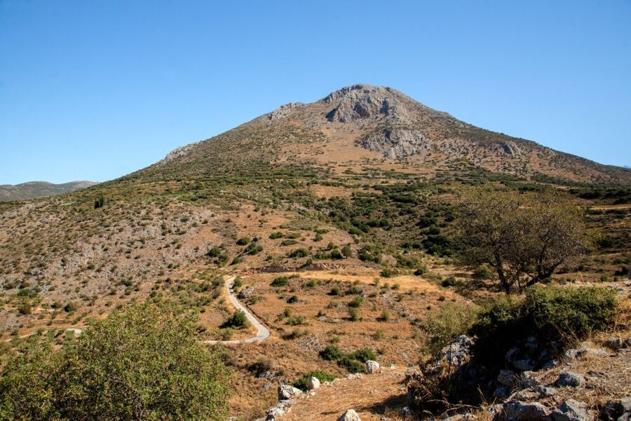 Athens: Corinth Canal, Mycenae and Nafplio Day Tour - Lunch is convenient, but it can cost you Nafplio time