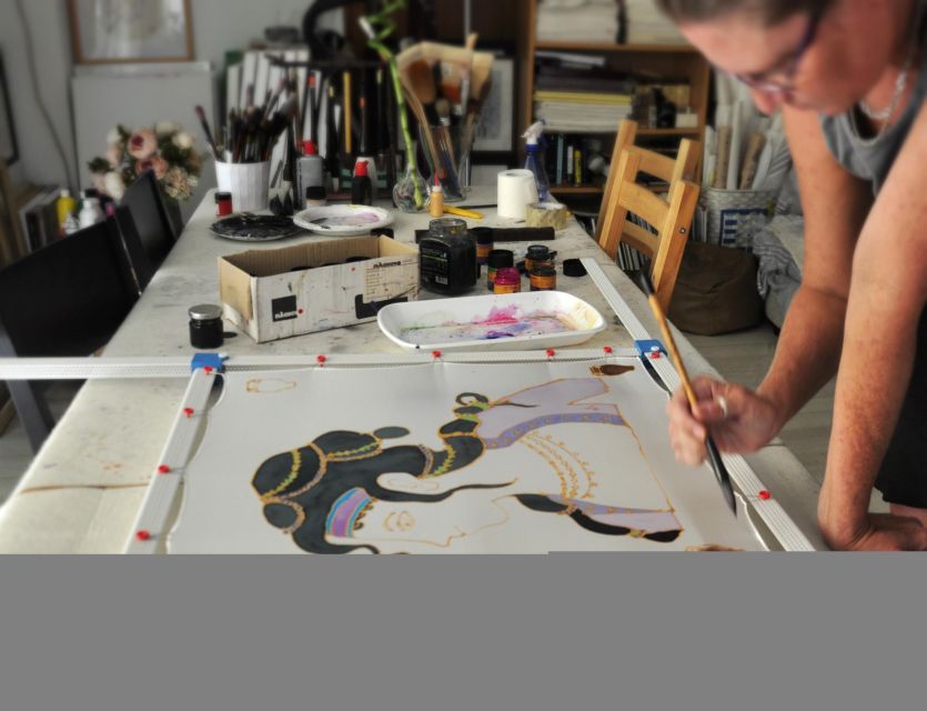Athens: Create your own Greek Silk Scarf Souvenirs - Who will enjoy this activity most?