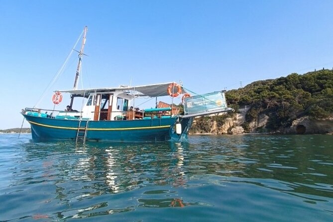Athens Cruise Tour with Mediterranean BBQ - Chamolia Paralia and the quiet cave