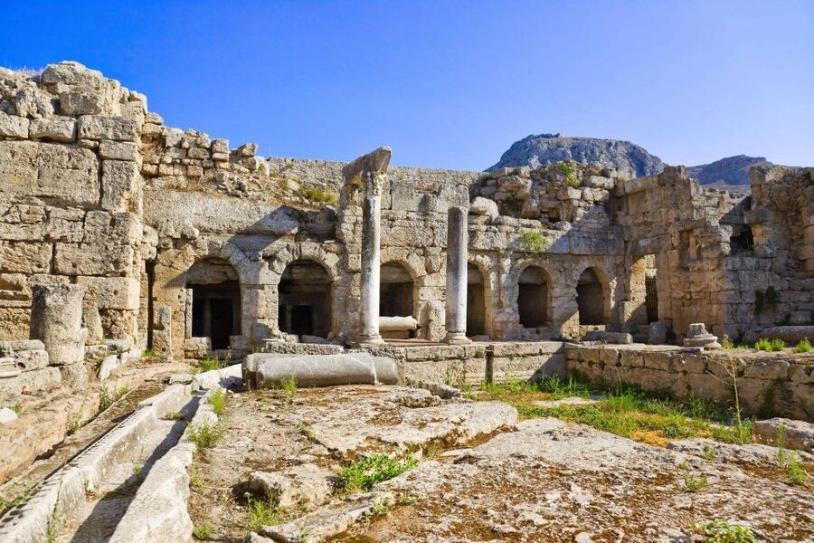 Athens: Day-Trip to Ancient Corinth, Hera Temple & Blue Lake - Acrocorinth: One Hour on the Rocky Stronghold