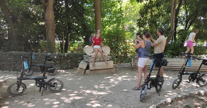 Athens: Discover the City Electric Bike Tour - Around the Acropolis to Areopagus Hill