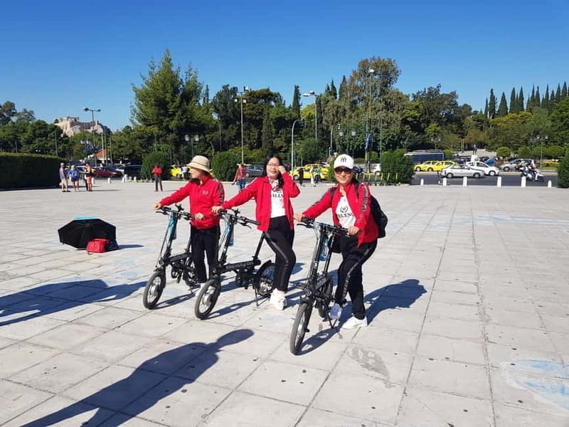 Athens: Discover the City Electric Bike Tour - Anafiotika, Plaka, and the old neighborhoods