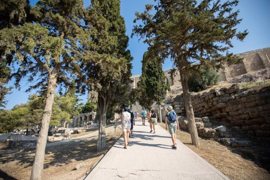 Athens: Early Morning Guided Tour to Acropolis and Museum - The Erechtheion and its unusual design