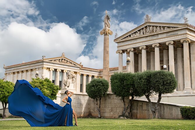 Athens: Flying Dress Photoshoot "Marilyn Package" - Getting photographs without unwanted people